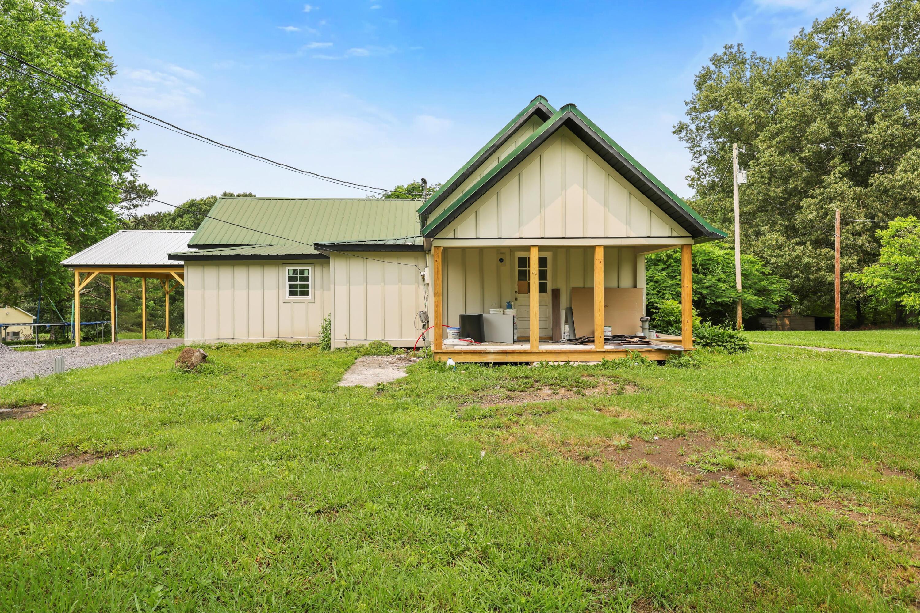 760 Keith Road Southeast Dalton, GA 30721 - Photo 3 of 21 03-090A9115