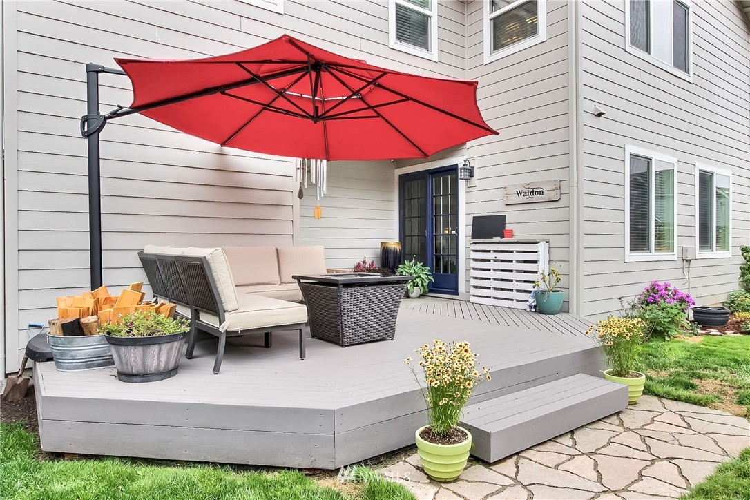7041 Inlay Street Southeast Lacey, WA 98513 - Photo 2 of 15 Gallery Image 2