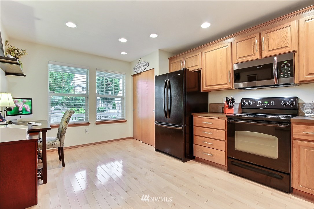 7041 Inlay Street Southeast Lacey, WA 98513 - Photo 7 of 15 Gallery Image 7