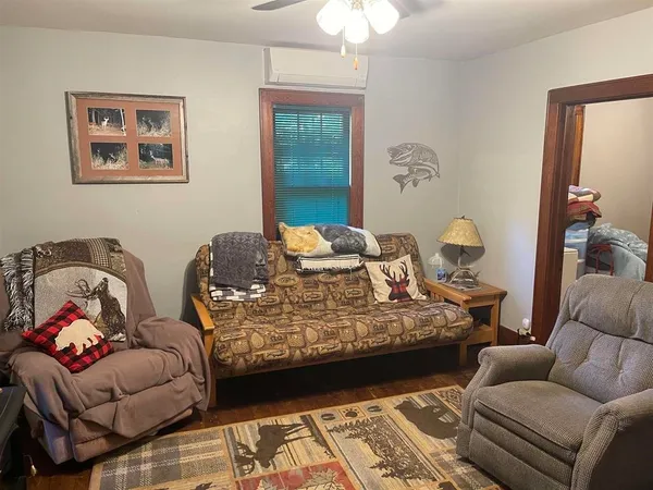 $118,000 | N11364 County Rd P, Iola, WI 54945