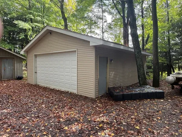 $118,000 | N11364 County Rd P, Iola, WI 54945