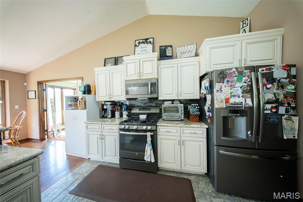 2202 Lindberg Road Cuba, MO 65453 - Photo 19 of 42 Gallery Image 19