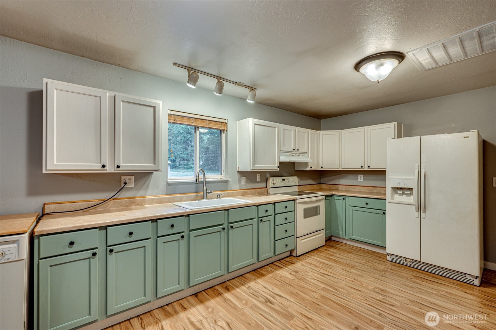180 Sassys Crk Road Ariel, WA 98603 - Photo 22 of 40
