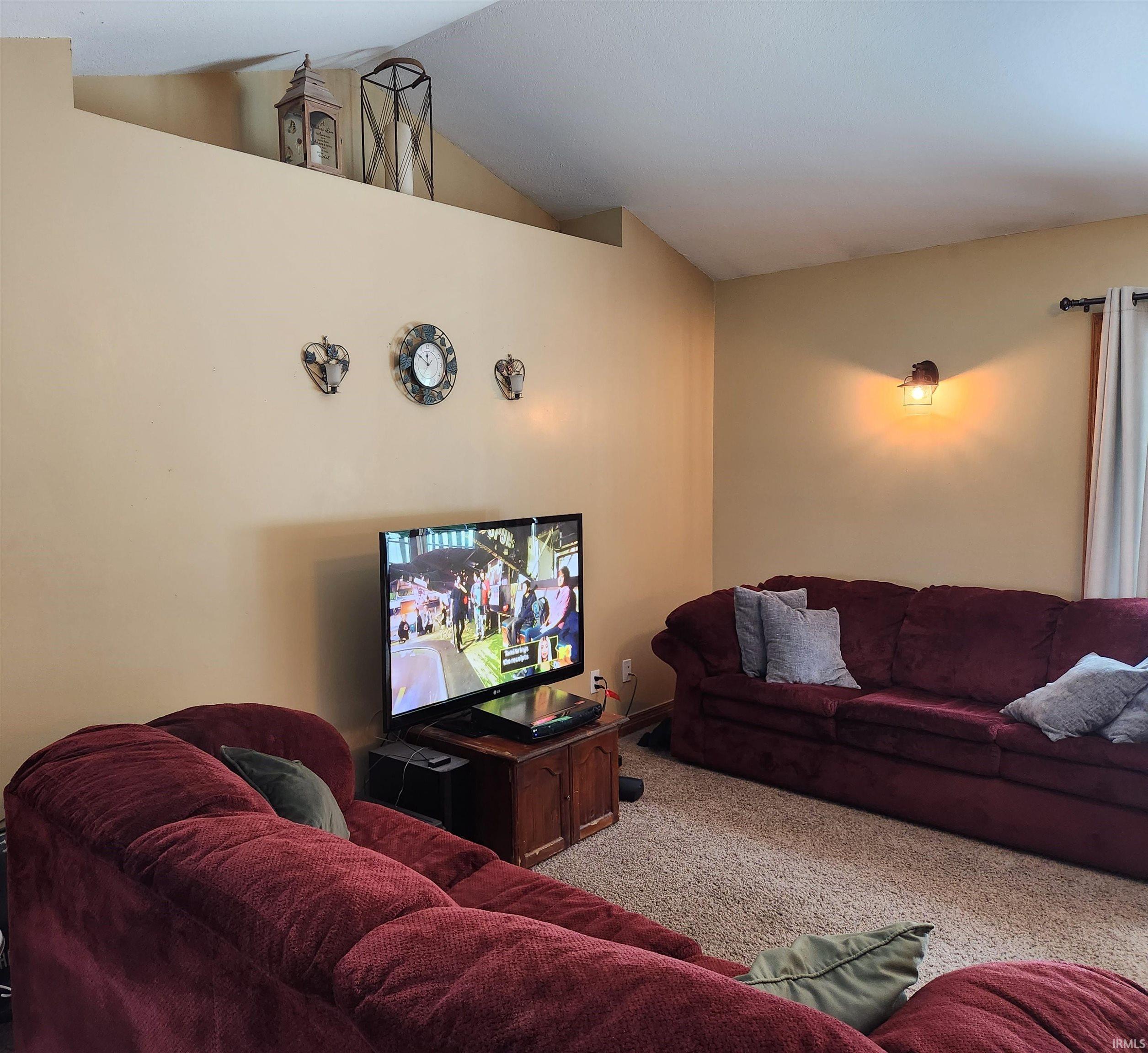 1919 Ridge Drive Washington, IN 47501 - Photo 5 of 18 Gallery Image 5