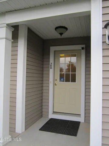 $339,000 | 28 Governor Circle, Albany, NY 12208