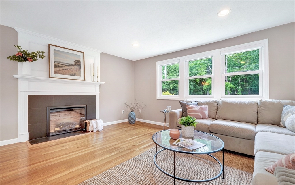 104 Hartwell Road Bedford, MA 01730 - Photo 13 of 34