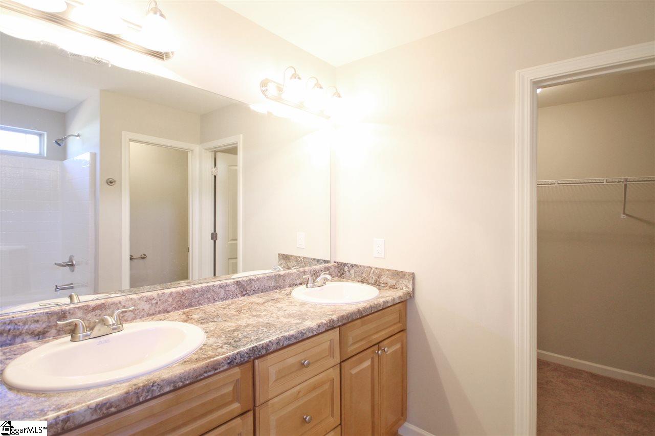 309 Catterick Way Fountain Inn, SC 29644 - Photo 21 of 36 Gallery Image 21