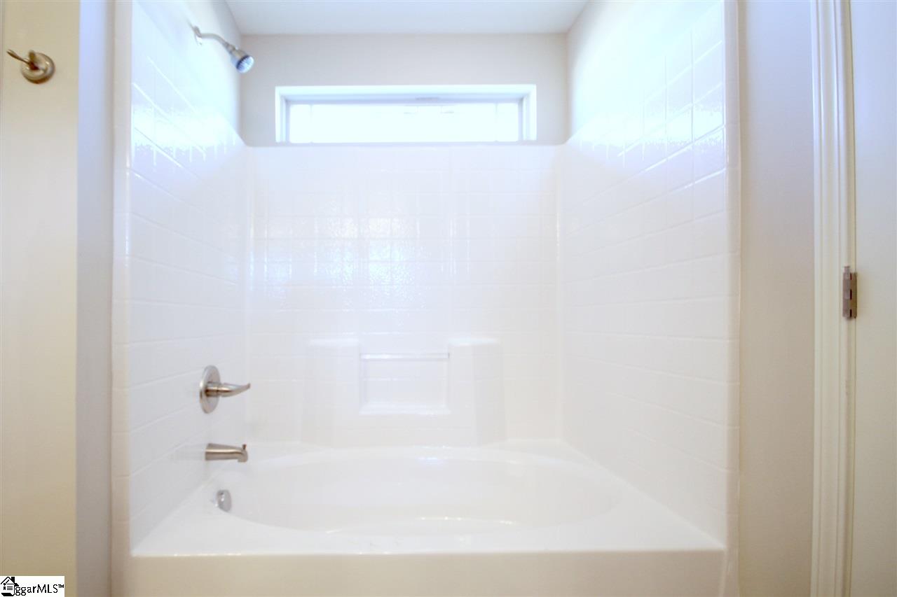 309 Catterick Way Fountain Inn, SC 29644 - Photo 23 of 36 Gallery Image 23