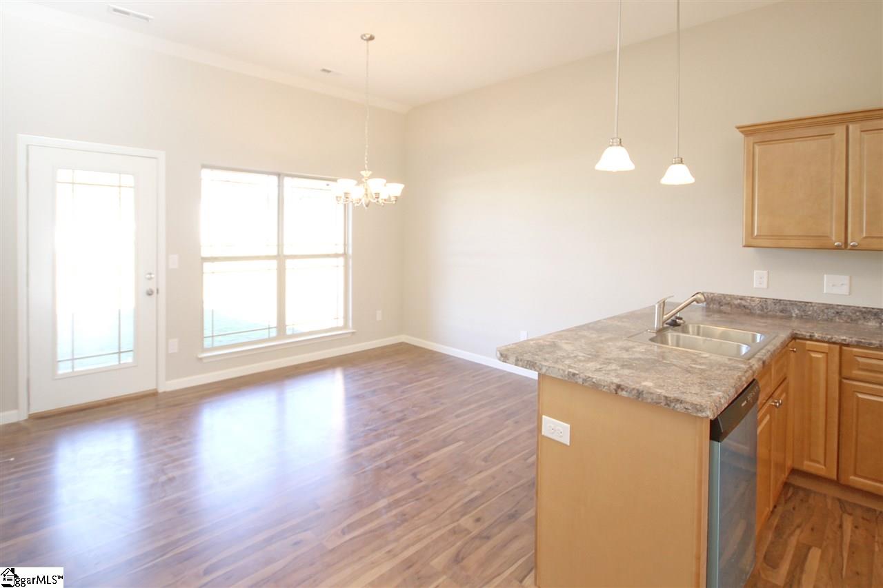 309 Catterick Way Fountain Inn, SC 29644 - Photo 9 of 36 Gallery Image 9