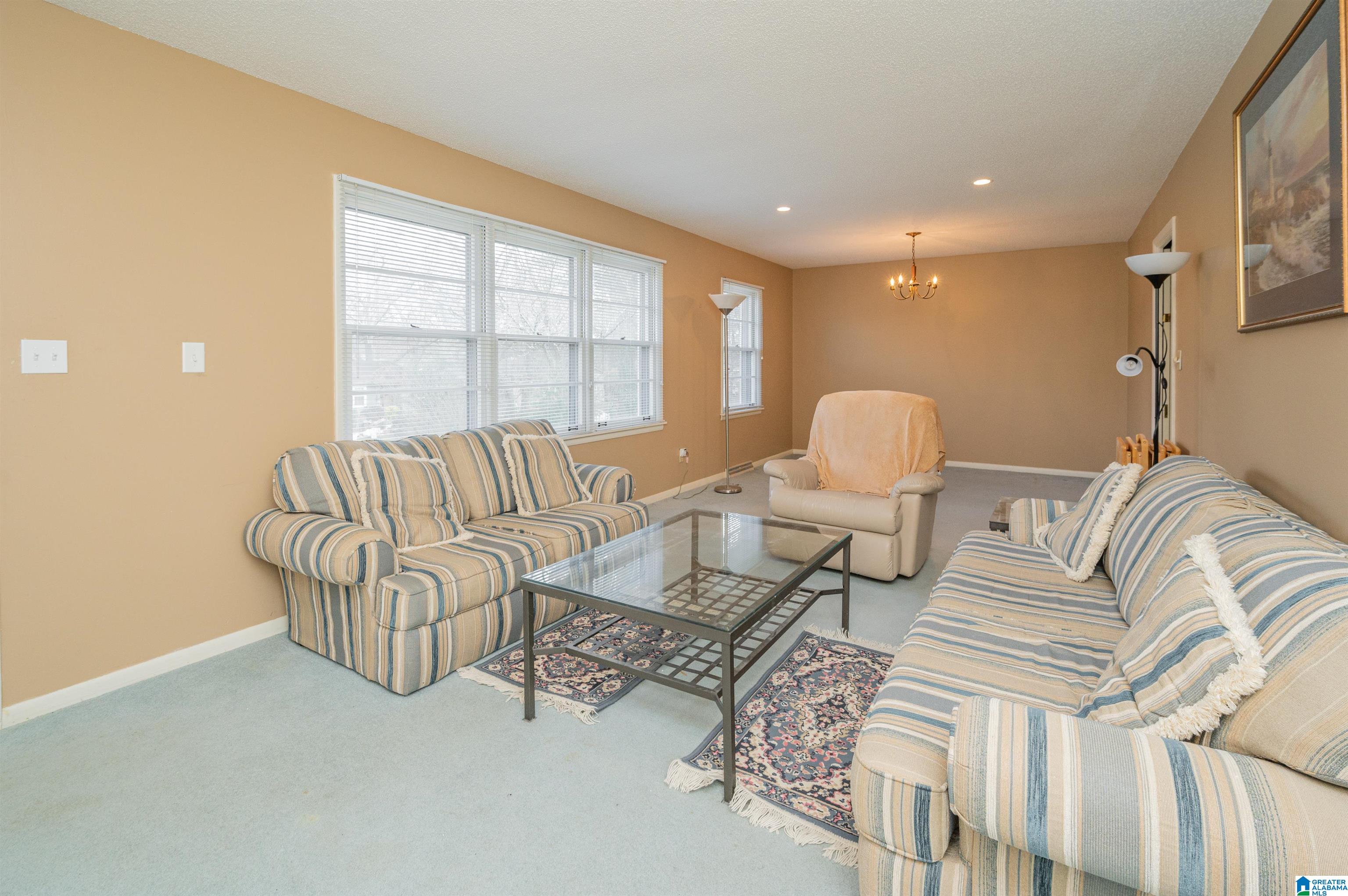 117 Ridgemoor Drive Homewood, AL 35209 - Photo 9 of 38