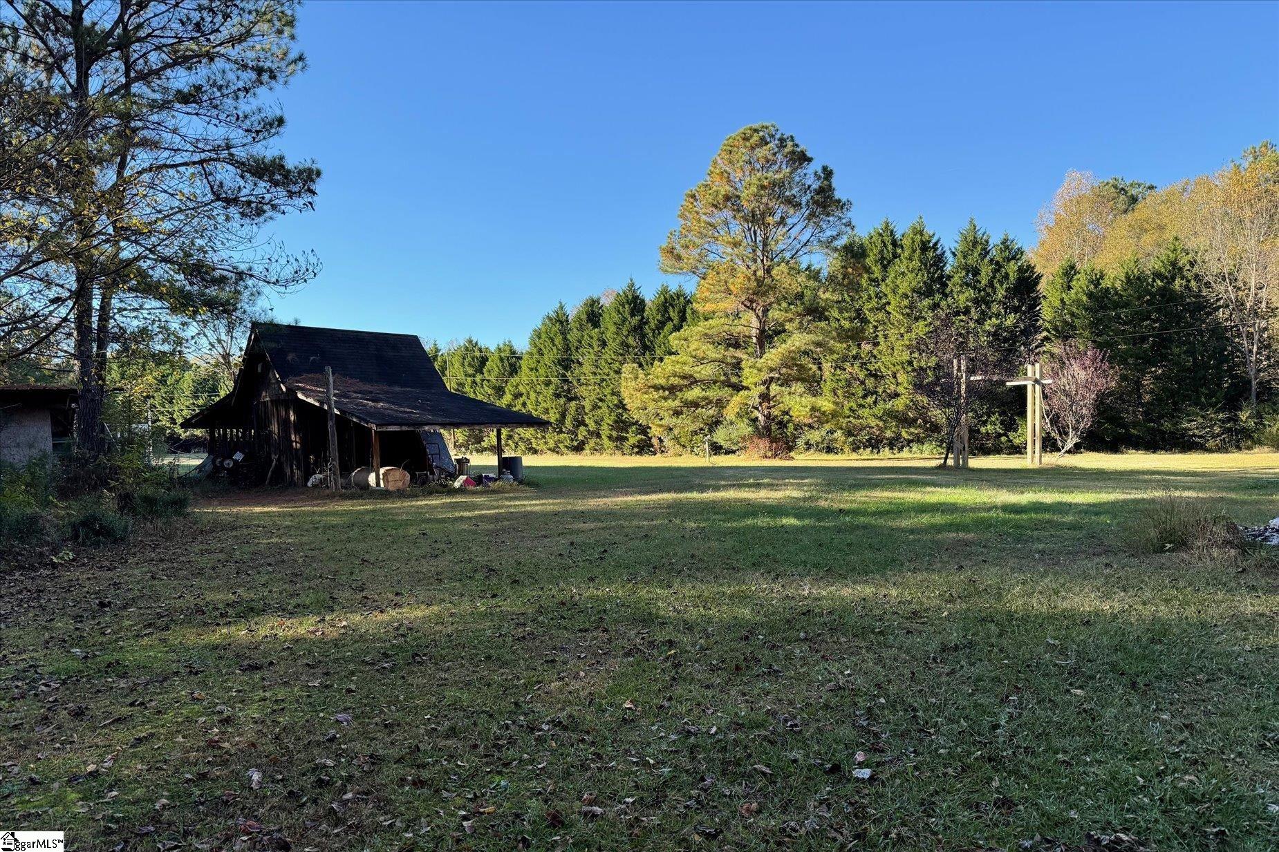 318 Gentry Road Fountain Inn, SC 29644 - Photo 6 of 18