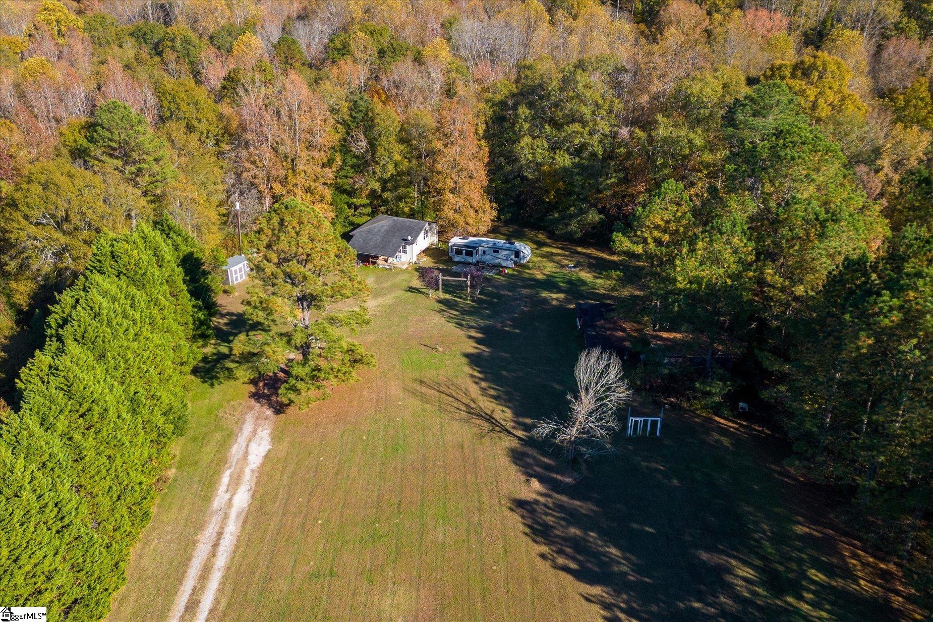 318 Gentry Road Fountain Inn, SC 29644 - Photo 10 of 18