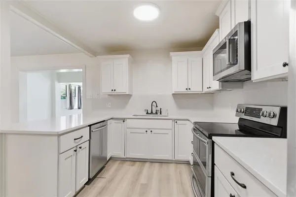 $237,500 | 6624 Meadow Ridge Lane, Lake Charles, LA 70605