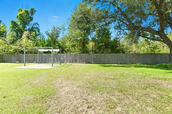 $237,500 | 6624 Meadow Ridge Lane, Lake Charles, LA 70605