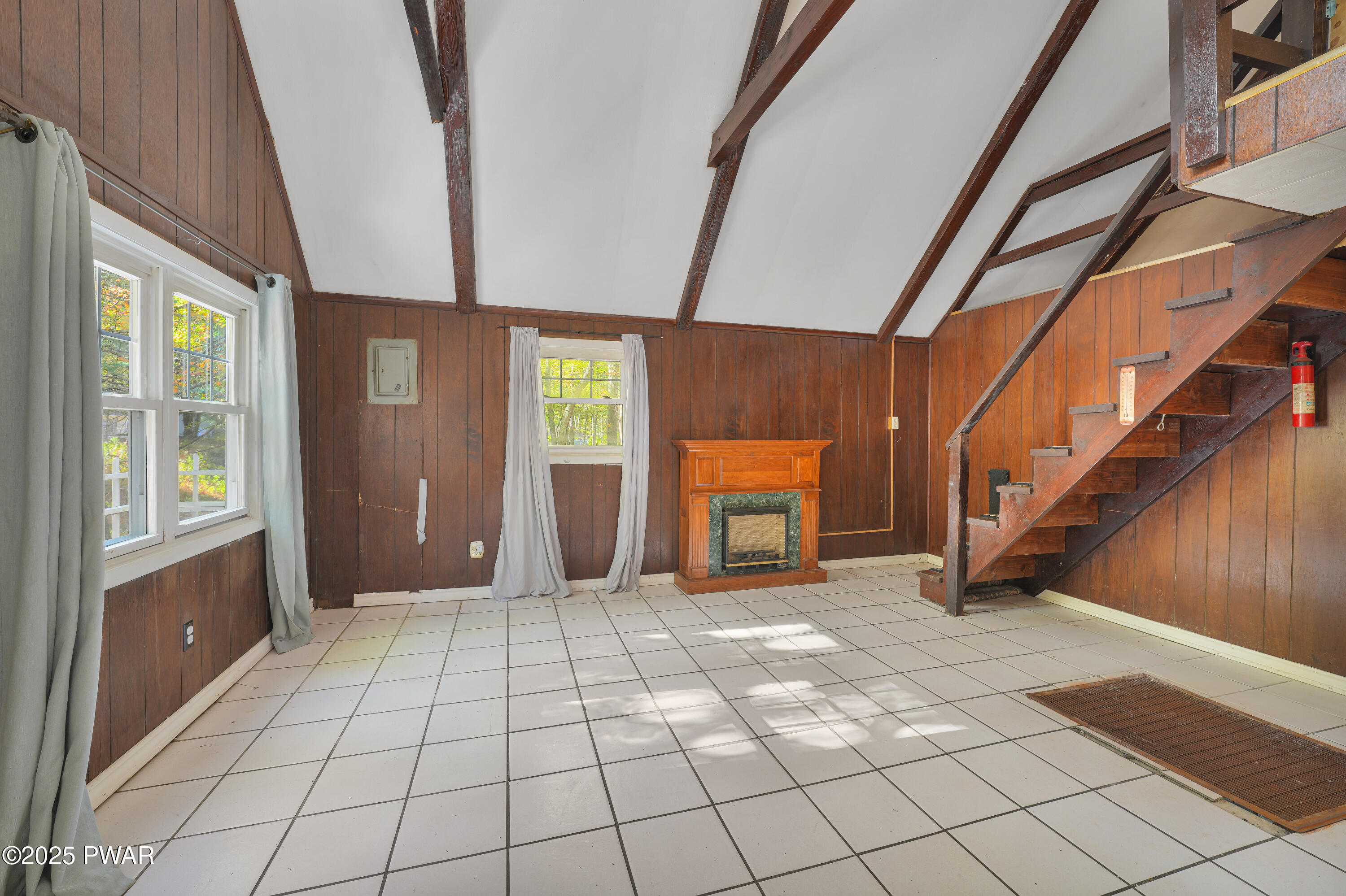 105 Dogwood Road Dingmans Ferry, PA 18328 - Photo 11 of 22 LEX00040 copy