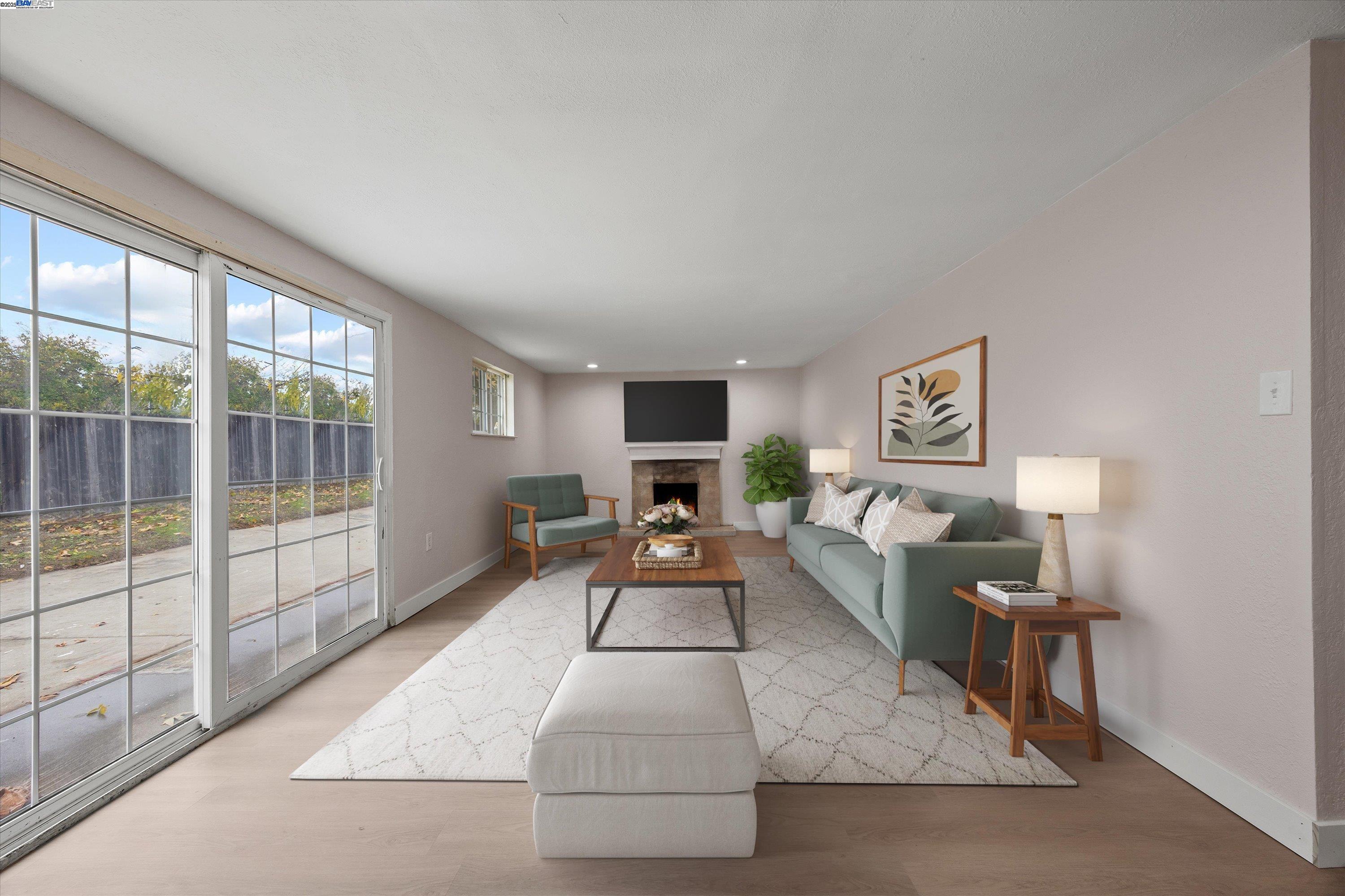 7941 Andora Way Sacramento, CA 95824 - Photo 16 of 35