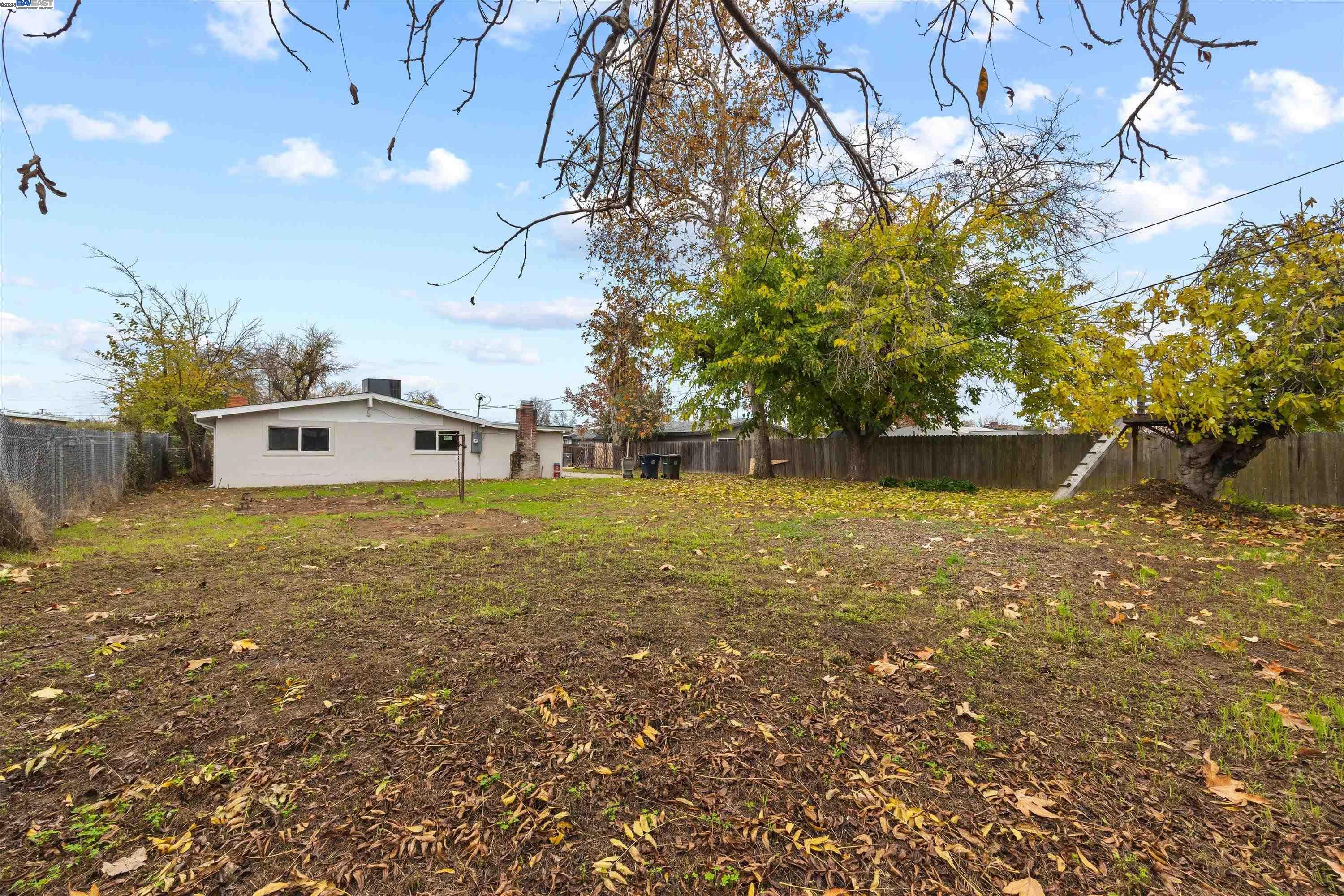 7941 Andora Way Sacramento, CA 95824 - Photo 28 of 35