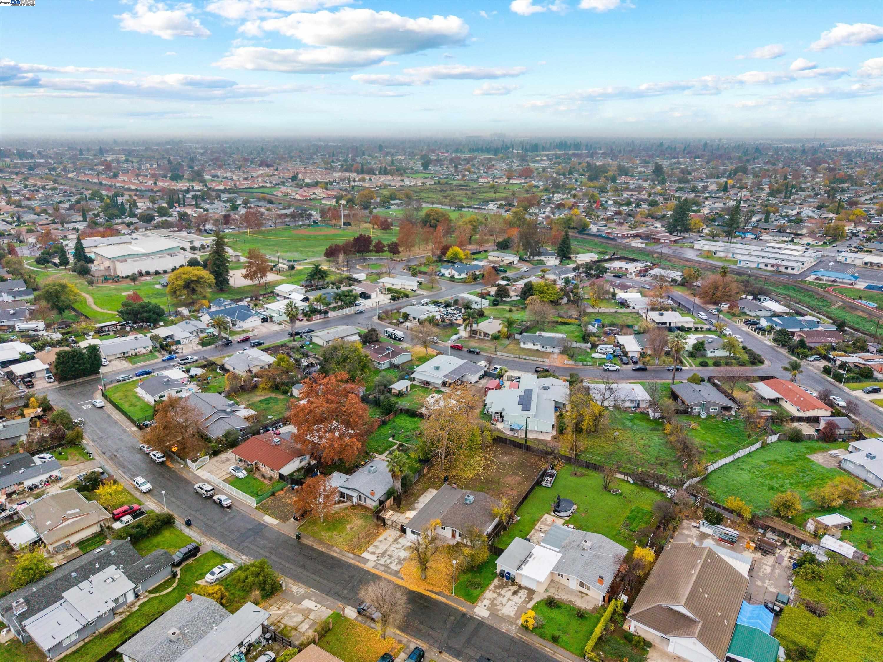 7941 Andora Way Sacramento, CA 95824 - Photo 31 of 35