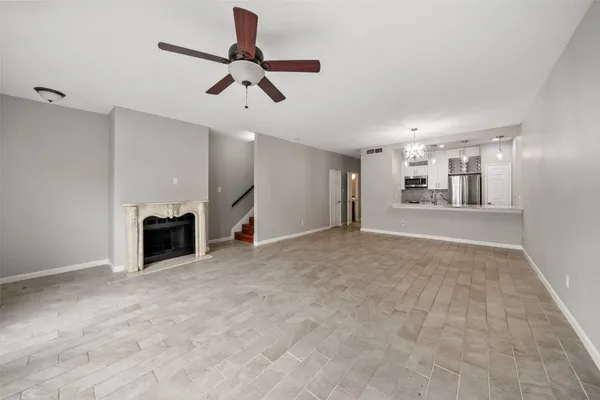 $185,000 | 346 Wilcrest Drive, Unit 346, Houston, TX 77042
