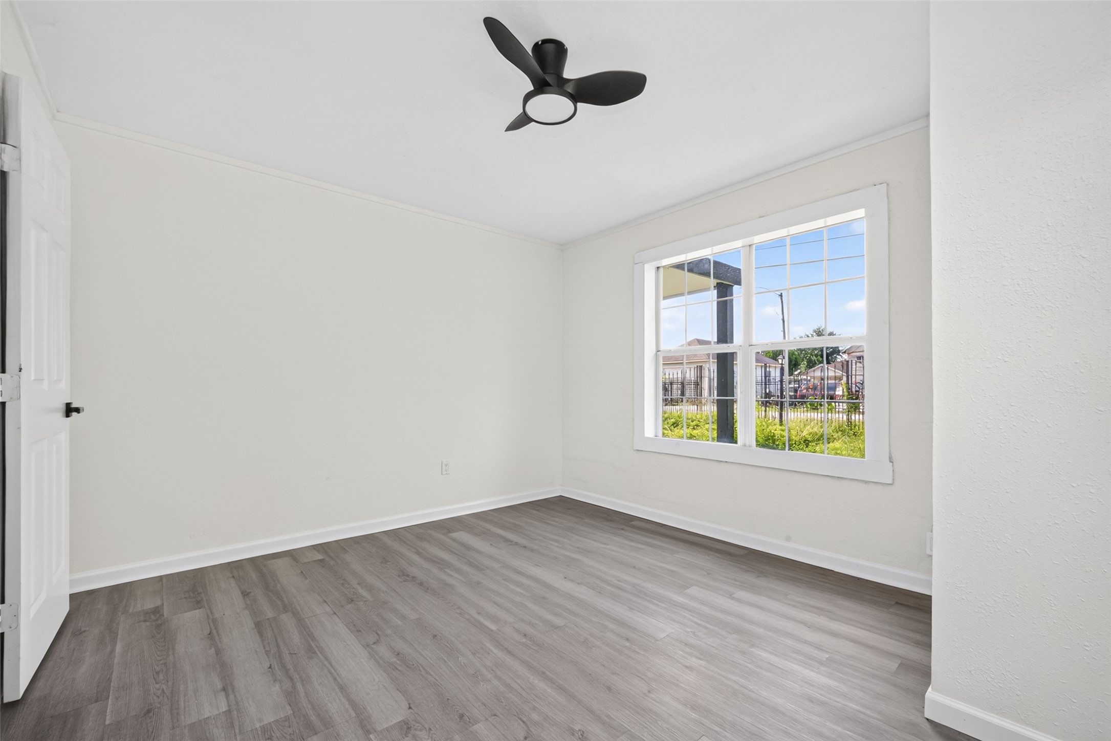 4715 Engleford Street Houston, TX 77026 - Photo 20 of 33