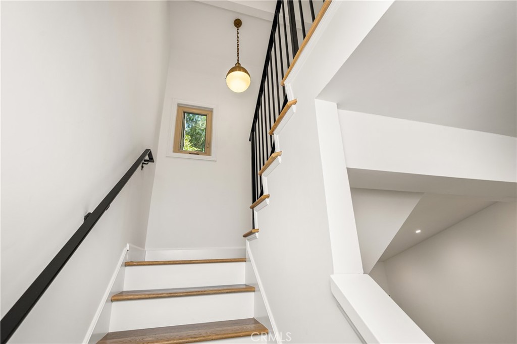 8 Moon Shadow, Unit 8 Irvine, CA 92603 - Photo 23 of 42 a view of entryway