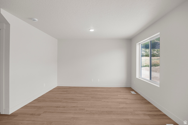 4005 South Woodland Avenue, Unit 321MTH Mapleton, UT 84664 - Photo 6 of 19