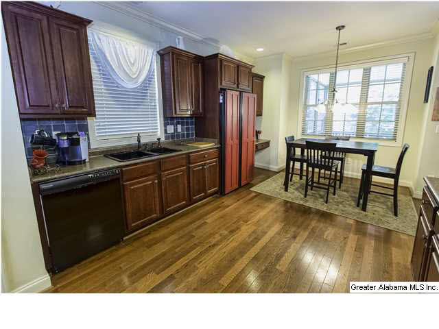 920 Haddington Dale Pelham, AL 35124 - Photo 9 of 32
