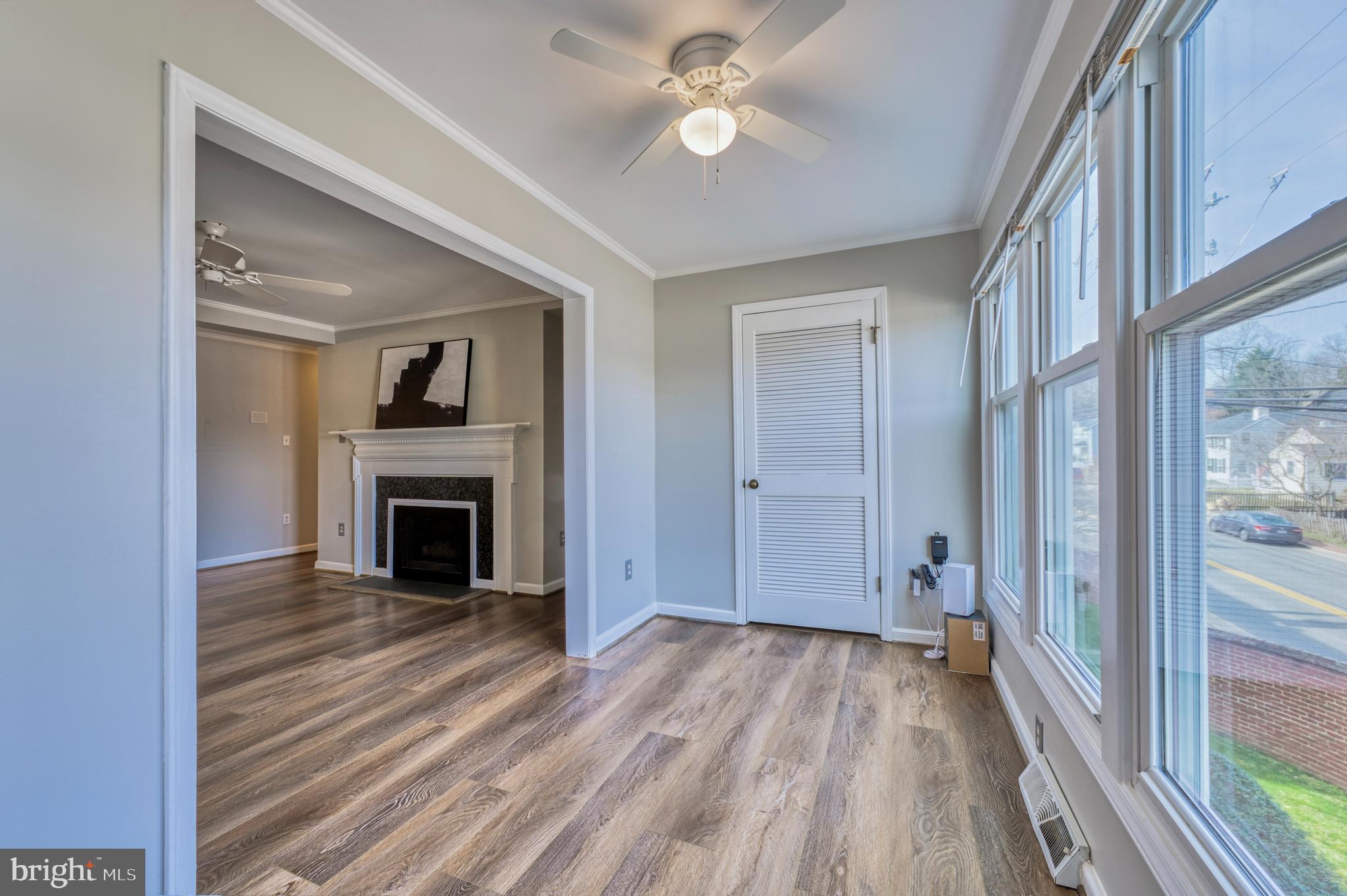 241 Loudoun Street Southwest, Unit F Leesburg, VA 20175 - Photo 14 of 32 Perfect Space for a Home Office