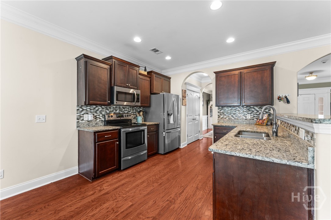 108 Saratoga Drive Rincon, GA 31326 - Photo 12 of 63 Kitchen