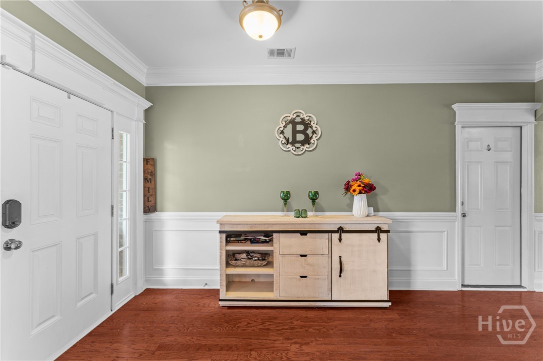 108 Saratoga Drive Rincon, GA 31326 - Photo 6 of 63 Foyer