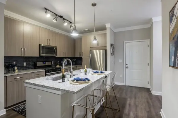 $2,115 | 1455 Spring Road Southeast, Unit 231, Smyrna, GA 30080