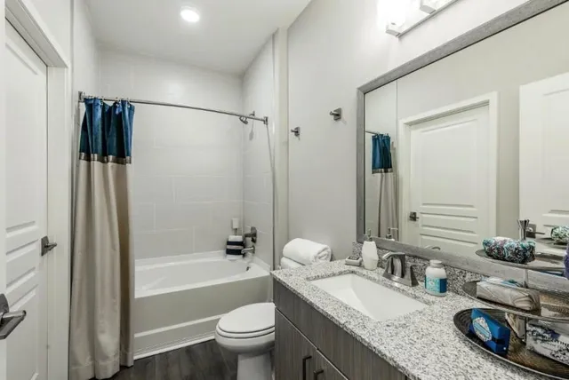 $1,940 | 1455 Spring Road Southeast, Unit 263, Smyrna, GA 30080