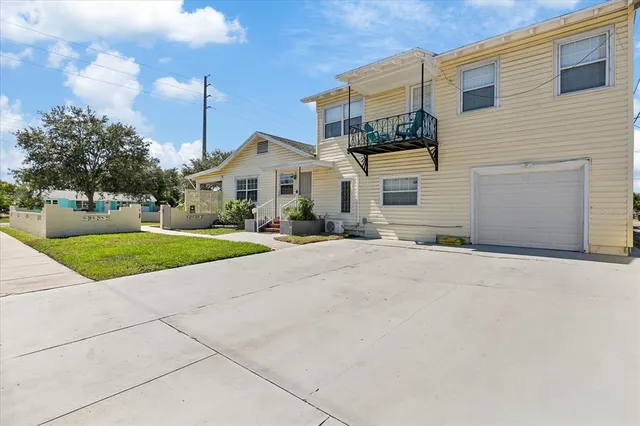 $3,200 | 3801 1st Avenue South, St. Petersburg, FL 33711