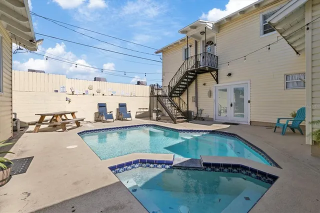 $3,200 | 3801 1st Avenue South, St. Petersburg, FL 33711