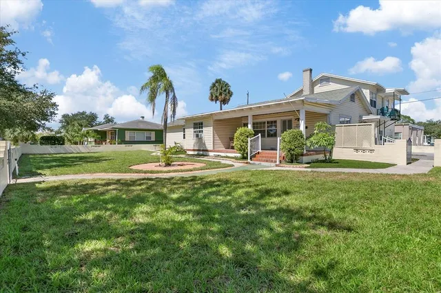 $3,200 | 3801 1st Avenue South, St. Petersburg, FL 33711