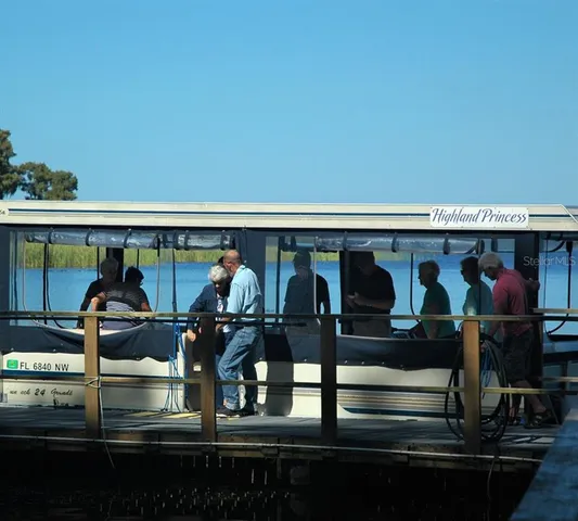 $225,000 | 2211 Lark Circle West, Unit D, Palm Harbor, FL 34684