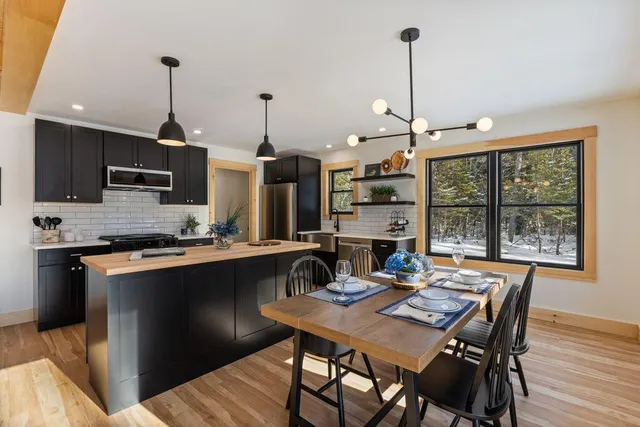 $999,000 | 62 East Point Way, Norway, ME 04268