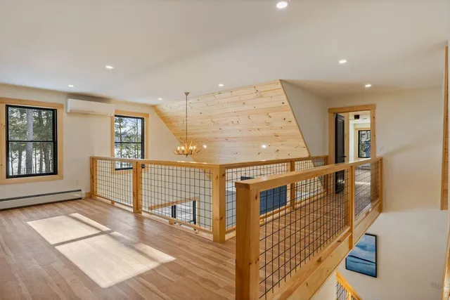 $999,000 | 62 East Point Way, Norway, ME 04268