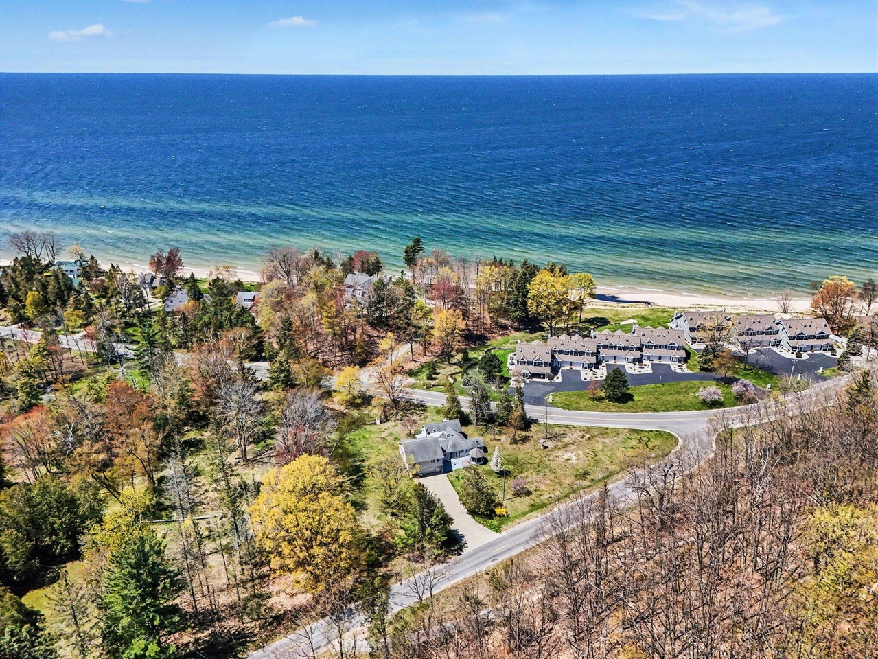 6665 Lakeshore Road Manistee, MI 49660 - Photo 29 of 36