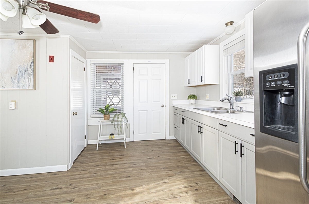 8 Mumford Road Sutton, MA 01590 - Photo 11 of 31