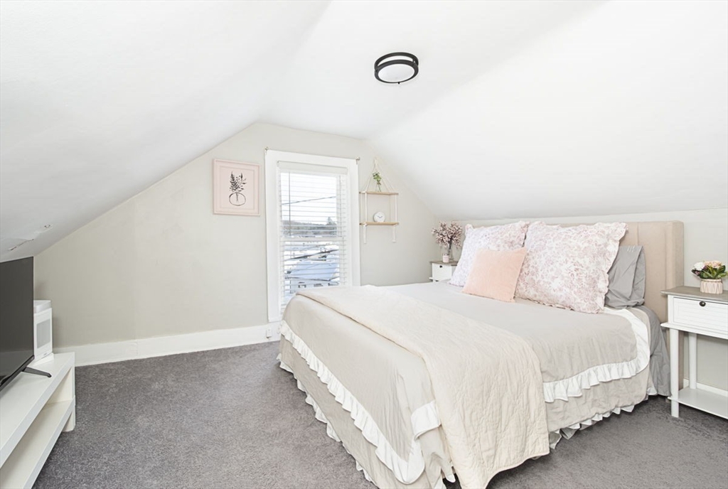 8 Mumford Road Sutton, MA 01590 - Photo 25 of 31