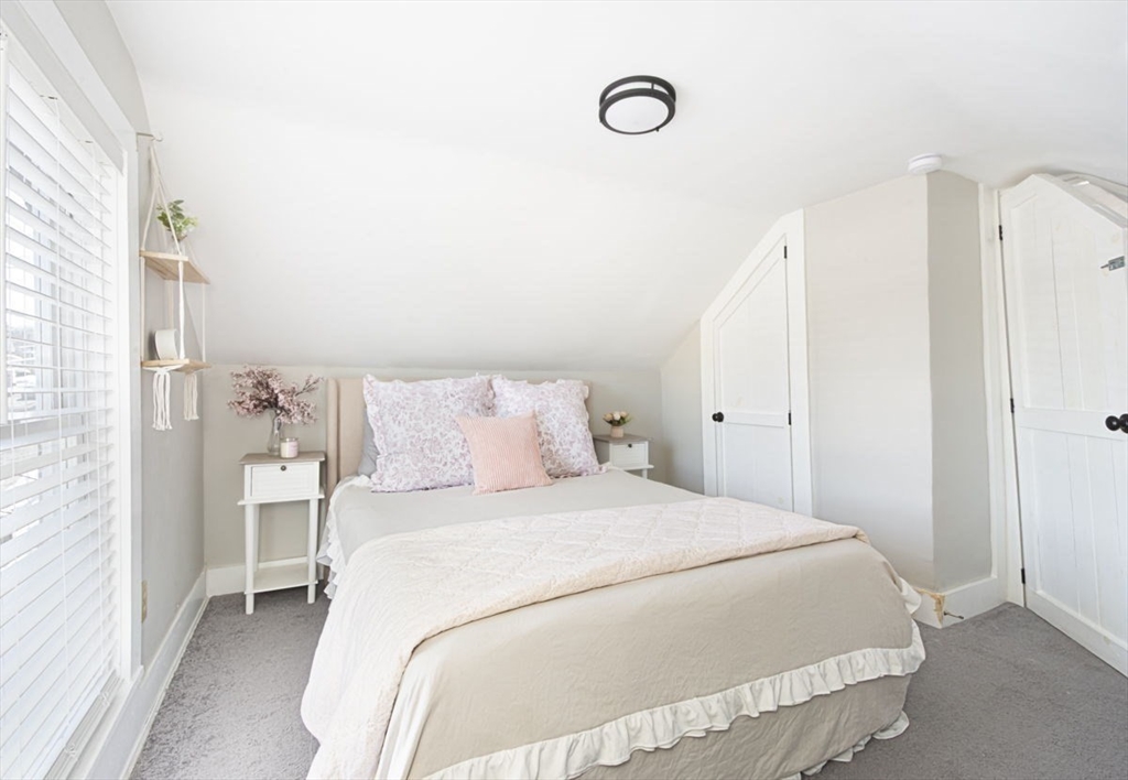 8 Mumford Road Sutton, MA 01590 - Photo 26 of 31