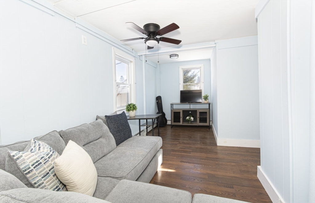 8 Mumford Road Sutton, MA 01590 - Photo 28 of 31