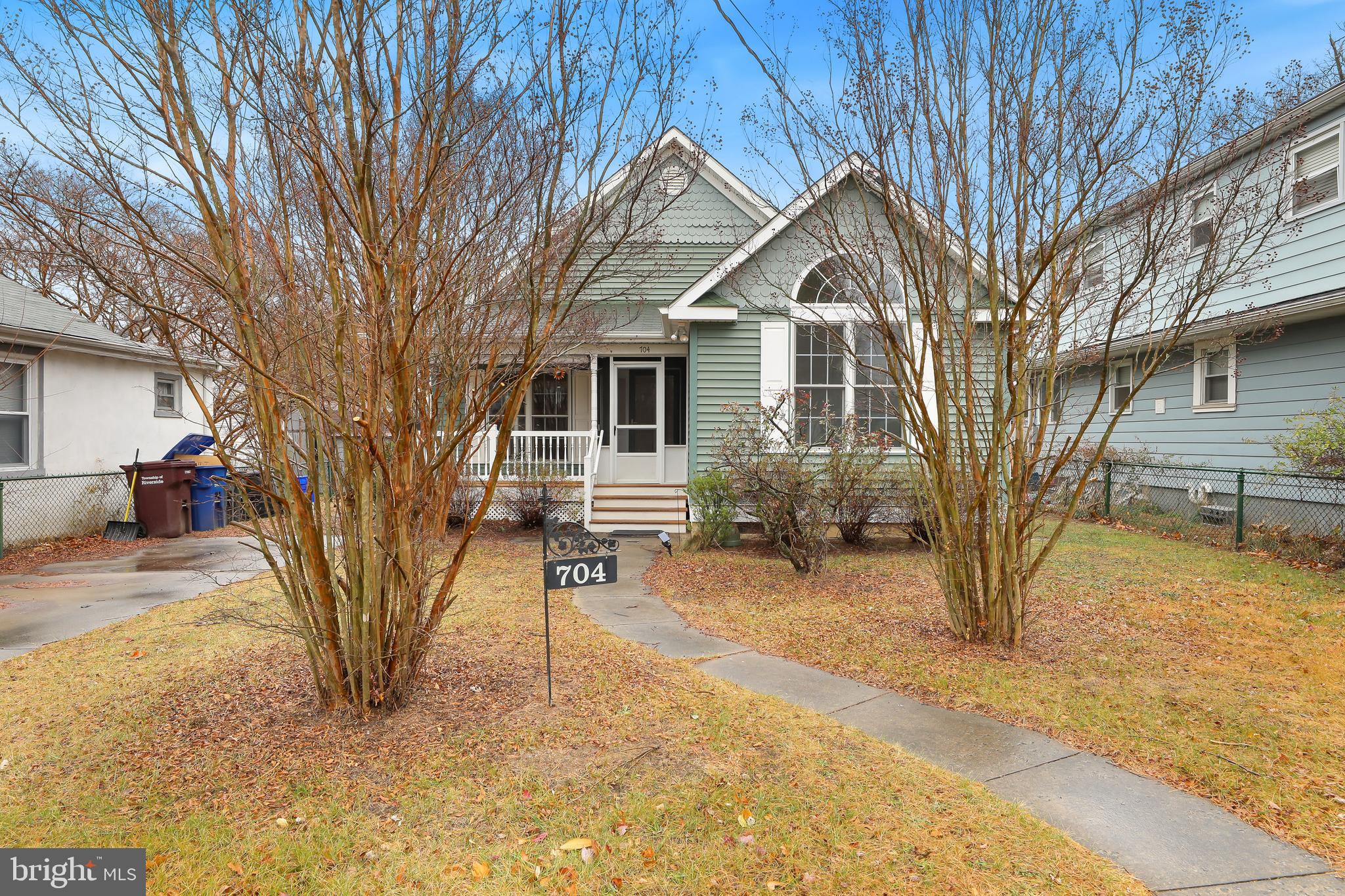 704 Palmer Street Riverside, NJ 08075 - Photo 23 of 23 704 Palmer Front View
