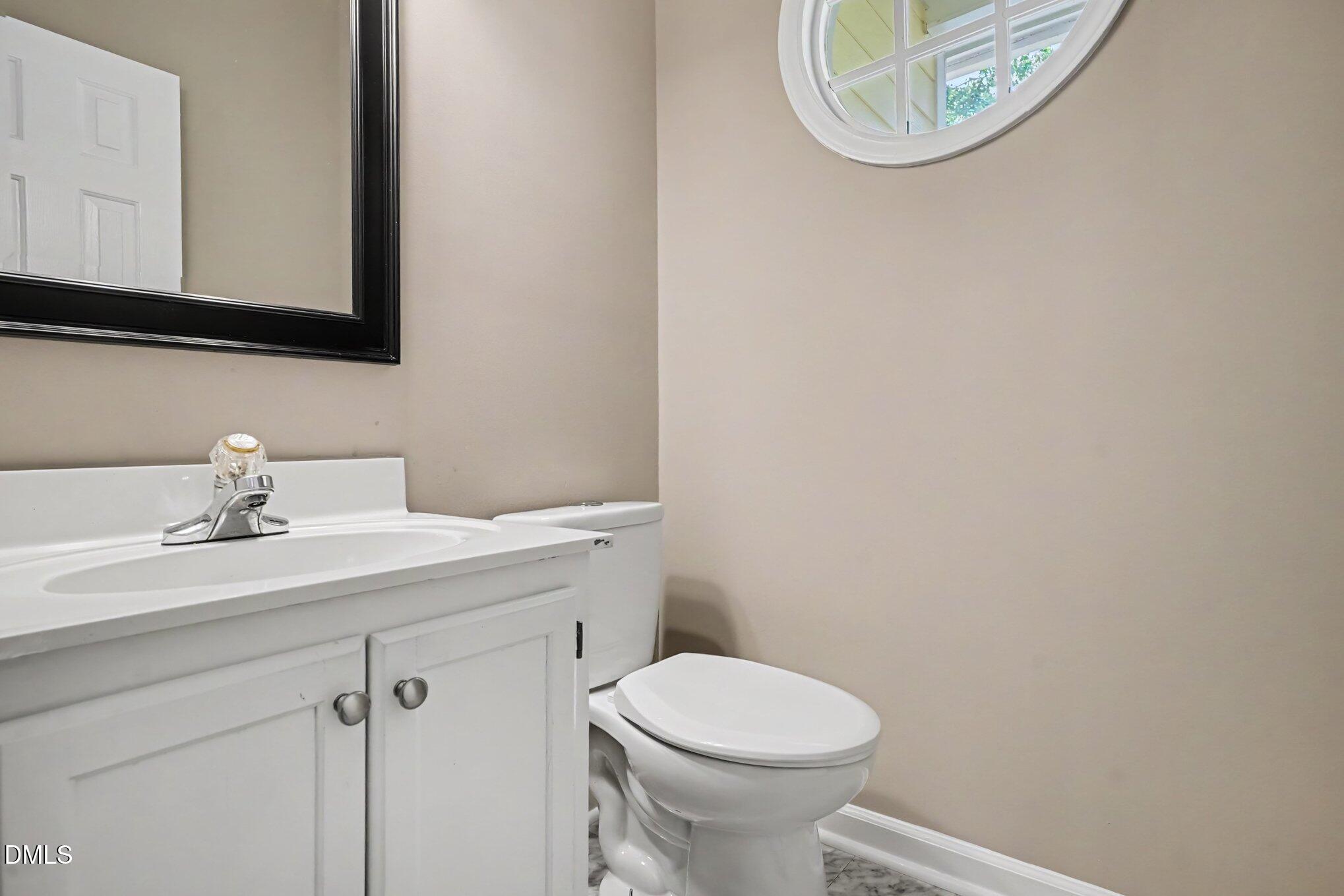 5524 Edgebury Road Raleigh, NC 27613 - Photo 22 of 25 22