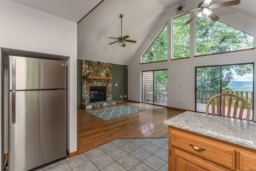 425 Boyd Ridge Drive Murphy, NC 28906 - Photo 12 of 41