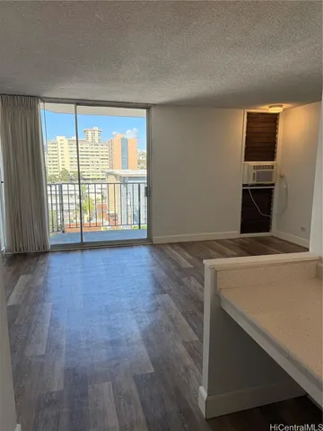 $1,750 | 1112 Kinau Street, Unit 709, Honolulu, HI 96814