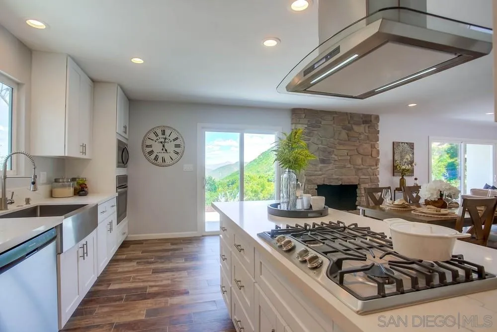 9409 Mt Israel Road Escondido, CA 92029 - Photo 1 of 25 Gallery Image 1