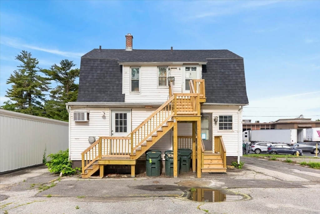 337 Parker Street Springfield, MA 01129 - Photo 6 of 36