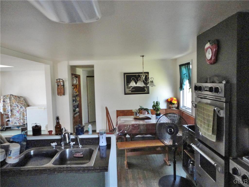 150 Belfast Road Nazareth, PA 18064 - Photo 5 of 11